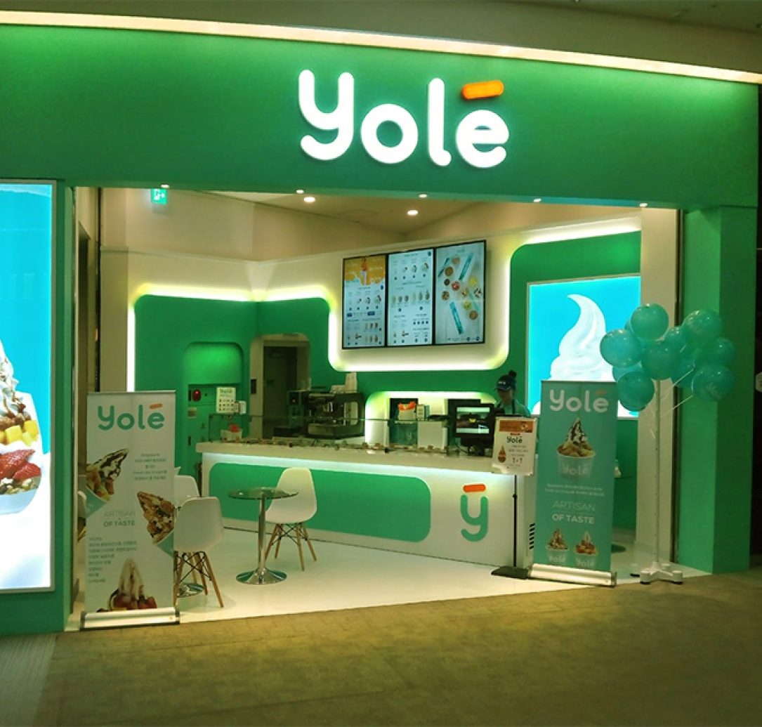 Yole - restauración