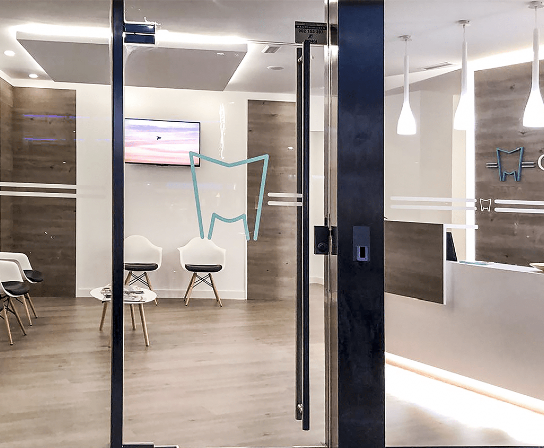 kofe korner - local restauración