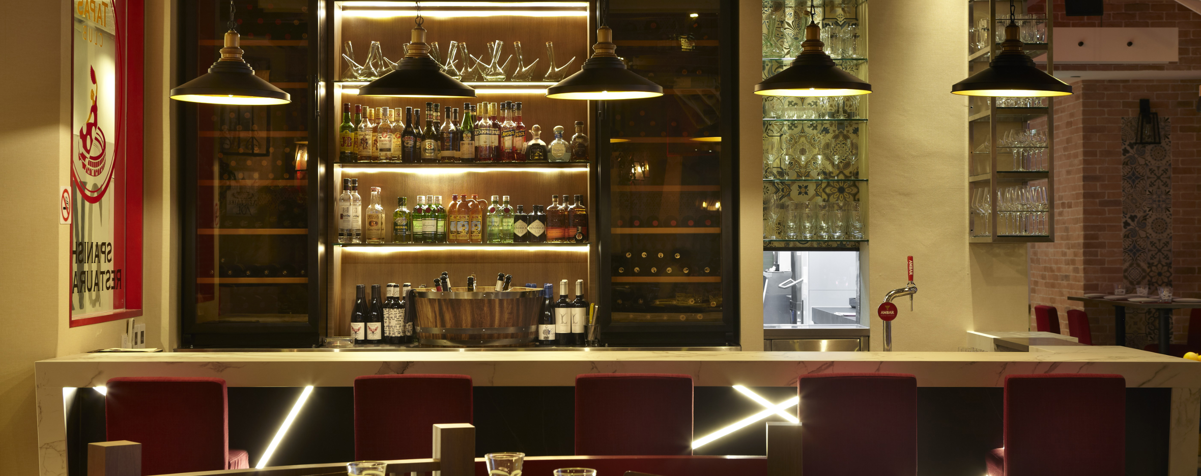 Tapas Club - Diseño de imagen corporativa