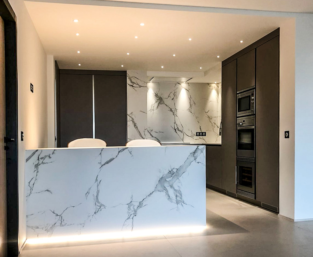 kofe korner - local restauración